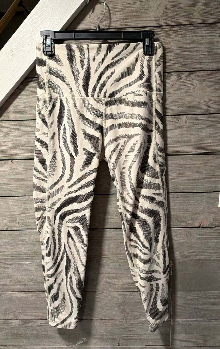 DSG Momentum Leggings Size M Trippy Zebra Sand Athletic Pants